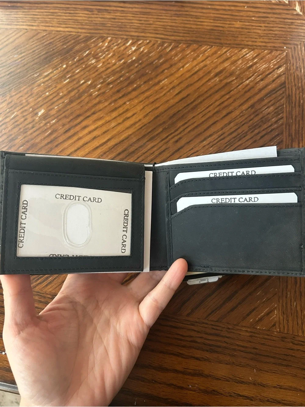 NWT Ben Sherman men’s Bi-Fold Wallet